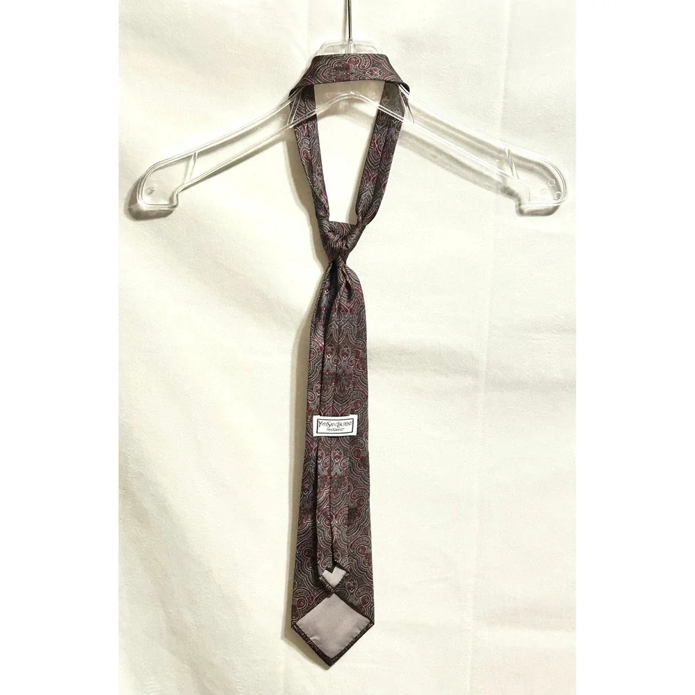 Yves Saint Laurent‎ Neckwear 100% Silk Paisley Pattern Men Tie